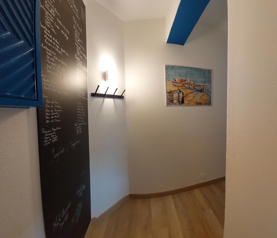 Azulejos Em Portugal Apartment Quarteira Ngoại thất bức ảnh