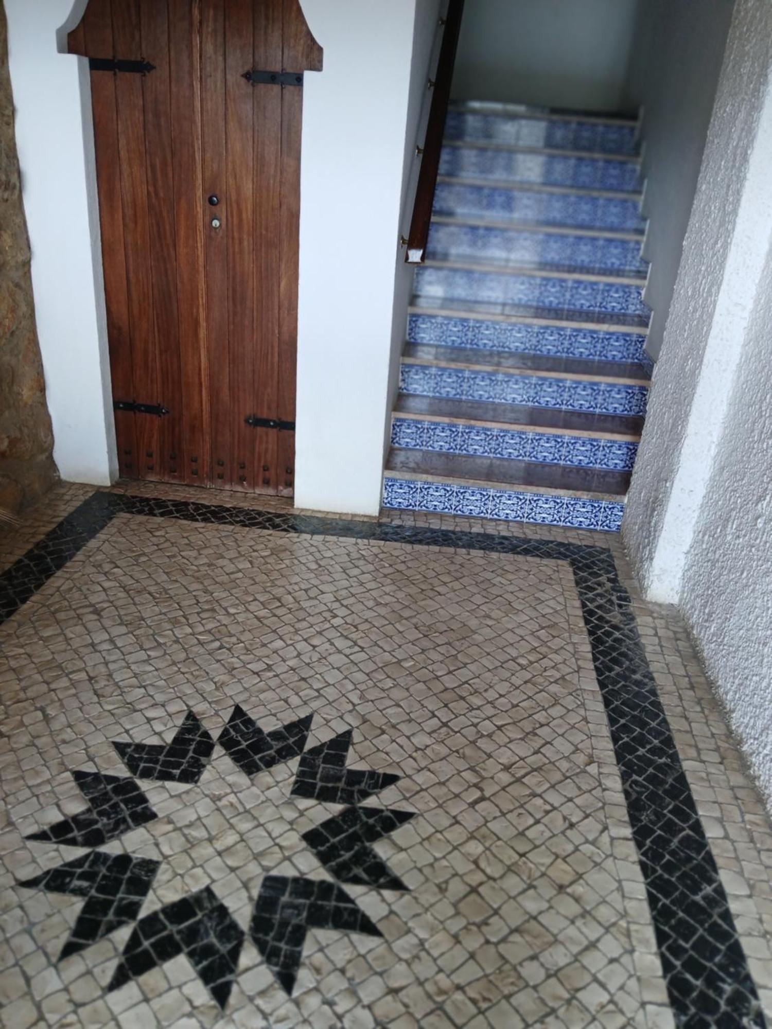 Azulejos Em Portugal Apartment Quarteira Ngoại thất bức ảnh
